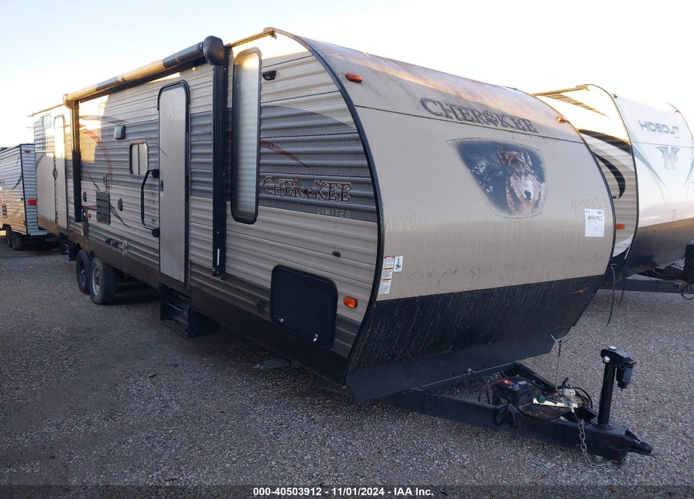 2017 FOREST RIVER CHEROKEE VIN: 4X4TCKE26HX125351