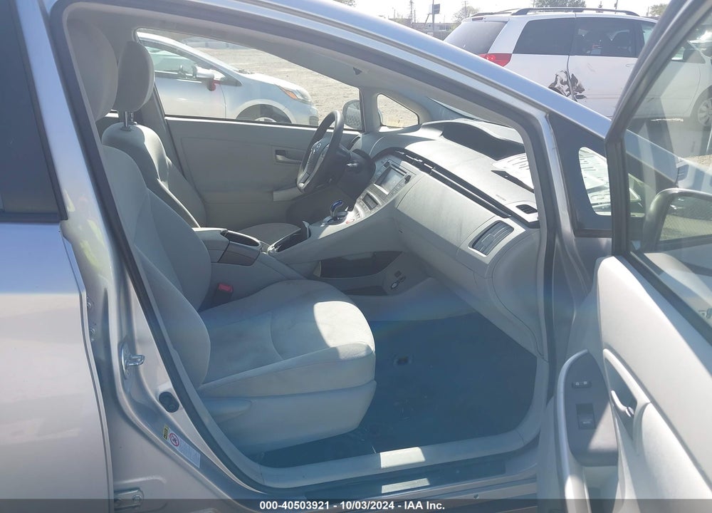 2013 TOYOTA PRIUS TWO VIN: JTDKN3DU6D5651554