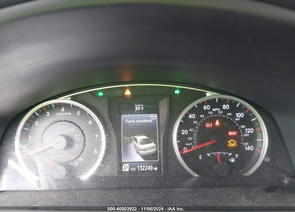 2016 TOYOTA CAMRY XSE VIN: 4T1BF1FK1GU205766