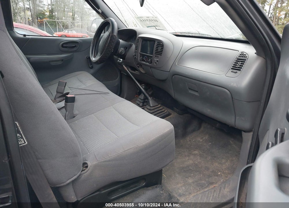 2003 FORD F-150 XL/XLT VIN: 1FTRF18213NB02321