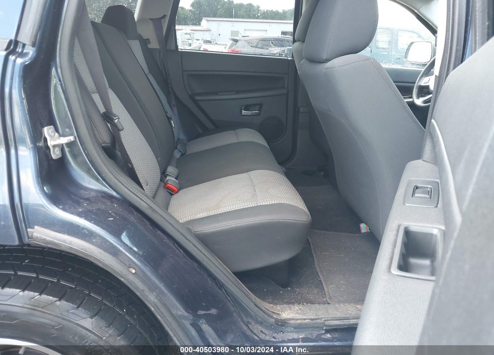 2010 JEEP GRAND CHEROKEE LAREDO VIN: 1J4PR4GK8AC105804