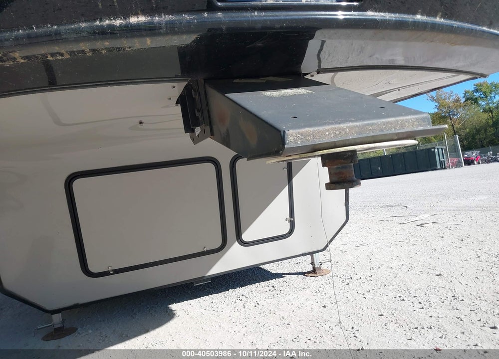2015 KEYSTONE MONTANA 5TH WHEEL VIN: 4YDF30522FA740094