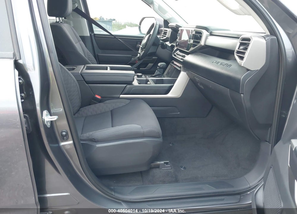 2024 TOYOTA TUNDRA SR5 VIN: 5TFLA5DBXRX210337