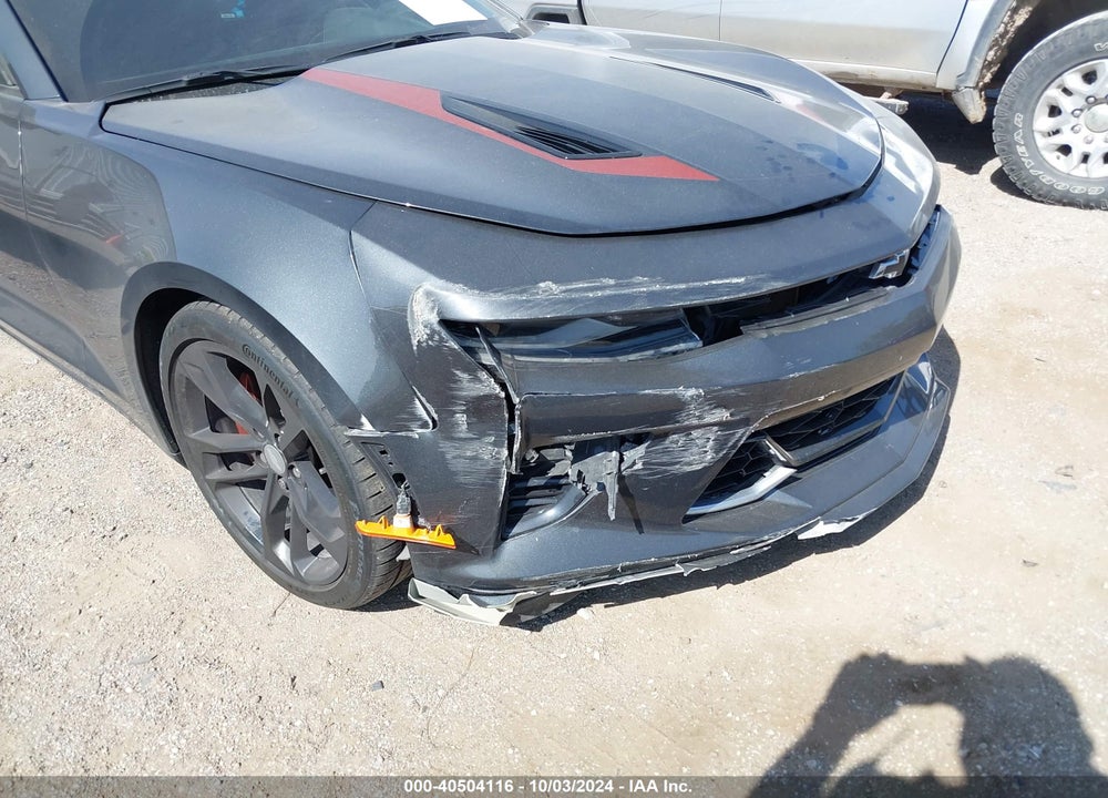 2017 CHEVROLET CAMARO 2SS VIN: 1G1FH1R79H0134275