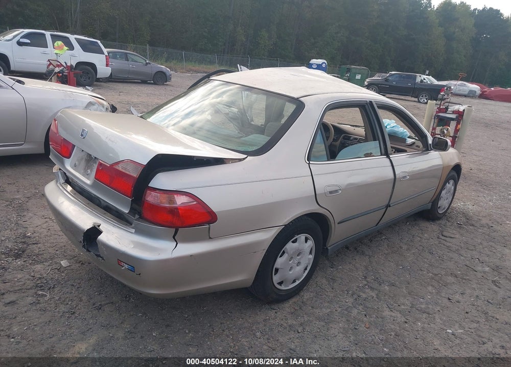 1999 HONDA ACCORD LX VIN: 1HGCG6652XA064769