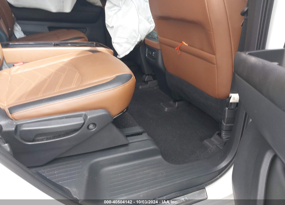 2022 NISSAN PATHFINDER PLATINUM 2WD VIN: 5N1DR3DH8NC235353