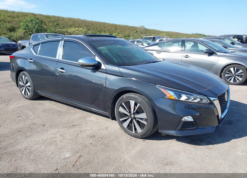 2021 NISSAN ALTIMA SV FWD VIN: 1N4BL4DV2MN384889