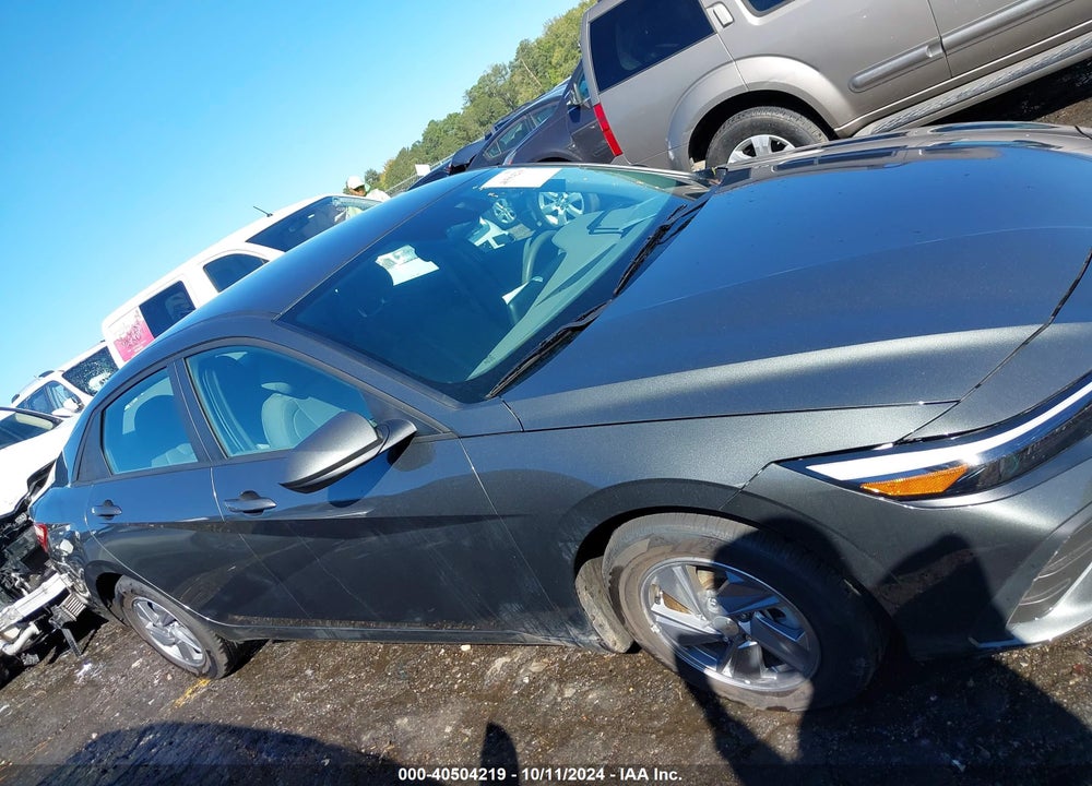 2024 HYUNDAI ELANTRA SE VIN: KMHLL4DG8RU714446