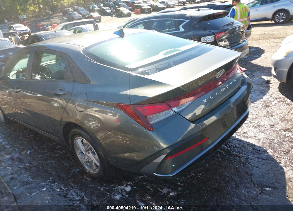 2024 HYUNDAI ELANTRA SE VIN: KMHLL4DG8RU714446