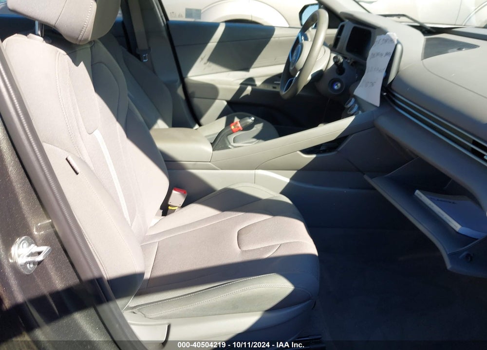 2024 HYUNDAI ELANTRA SE VIN: KMHLL4DG8RU714446