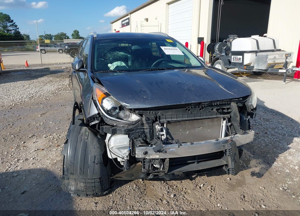 2018 KIA NIRO LX VIN: KNDCB3LC2J5203295