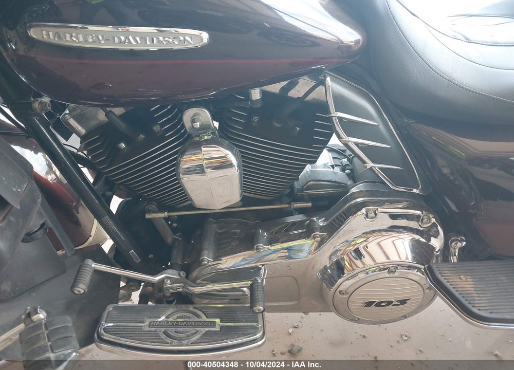 2011 HARLEY-DAVIDSON FLHTK VIN: 1HD1KEM18BB653342