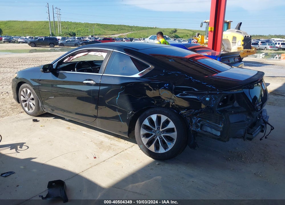 2014 HONDA ACCORD EX VIN: 1HGCT1B74EA014037
