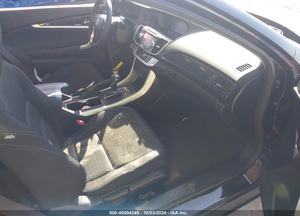 2014 HONDA ACCORD EX VIN: 1HGCT1B74EA014037