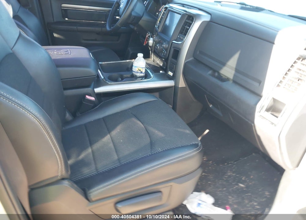 2017 RAM 1500 NIGHT 4X2 5'7 BOX VIN: 1C6RR6MT6HS751986