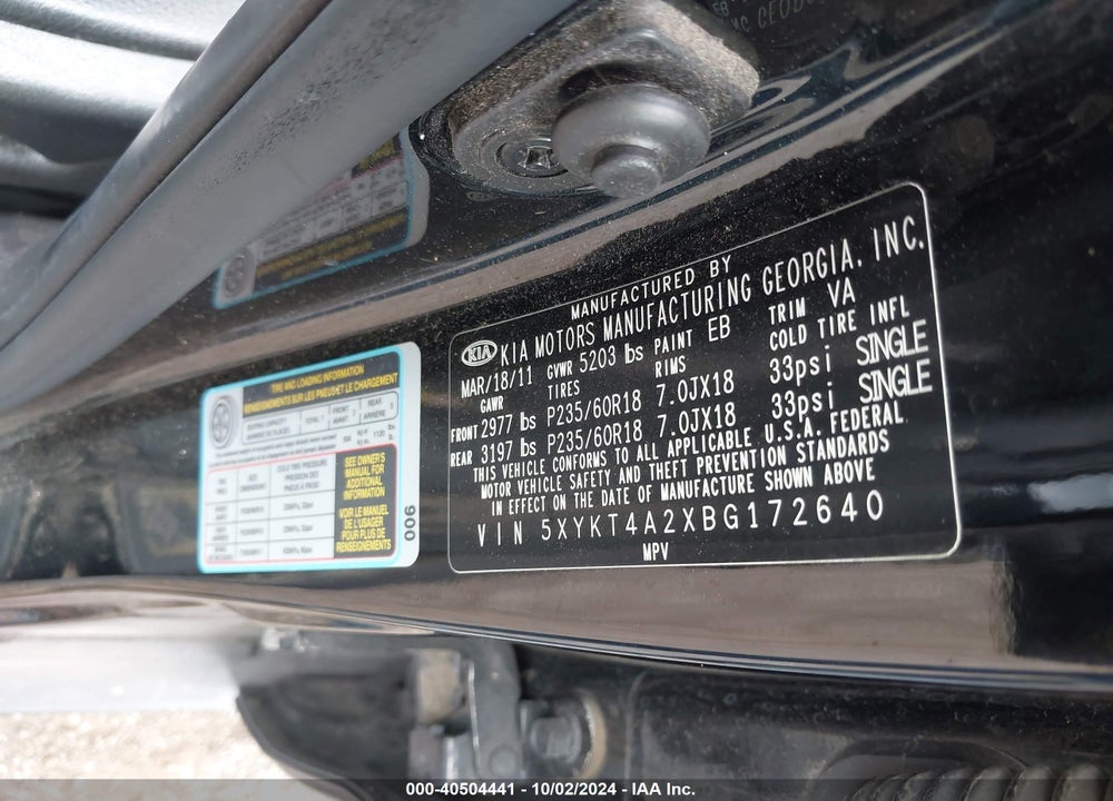 2011 KIA SORENTO LX V6 VIN: 5XYKT4A2XBG172640