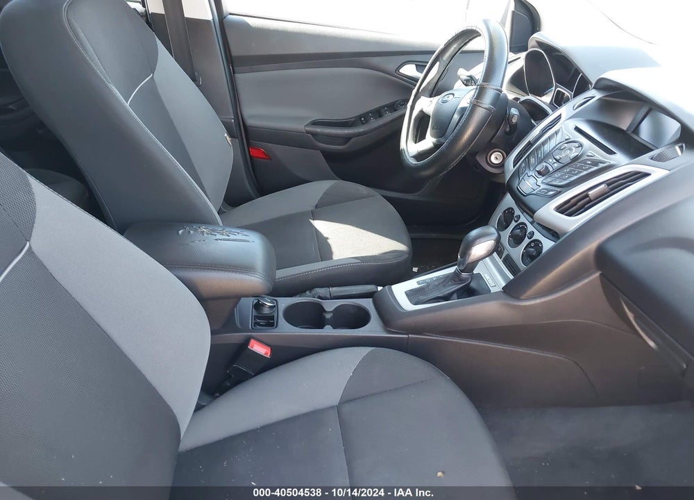 2014 FORD FOCUS VIN: 1FADP3K26EL247967