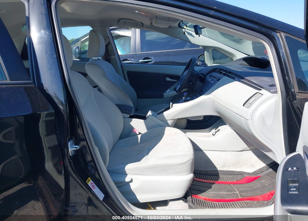 2010 TOYOTA PRIUS II VIN: JTDKN3DUXA0232132