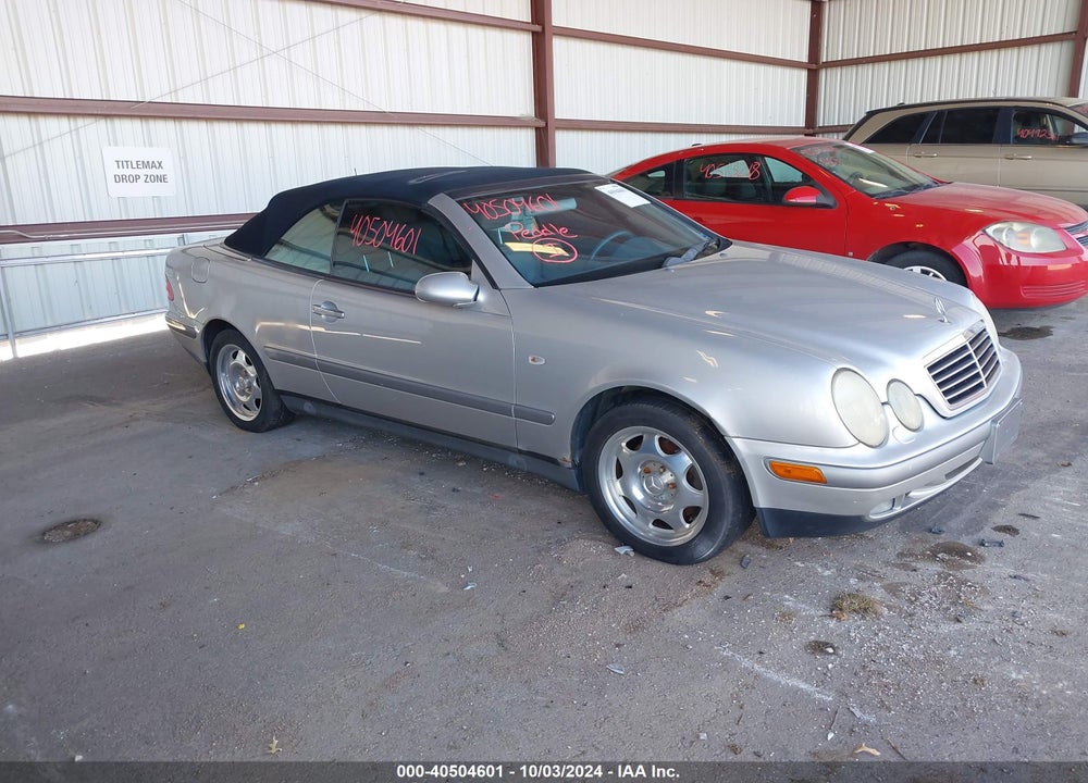 1999 MERCEDES-BENZ CLK 320 VIN: WDBLK65G2XT020404