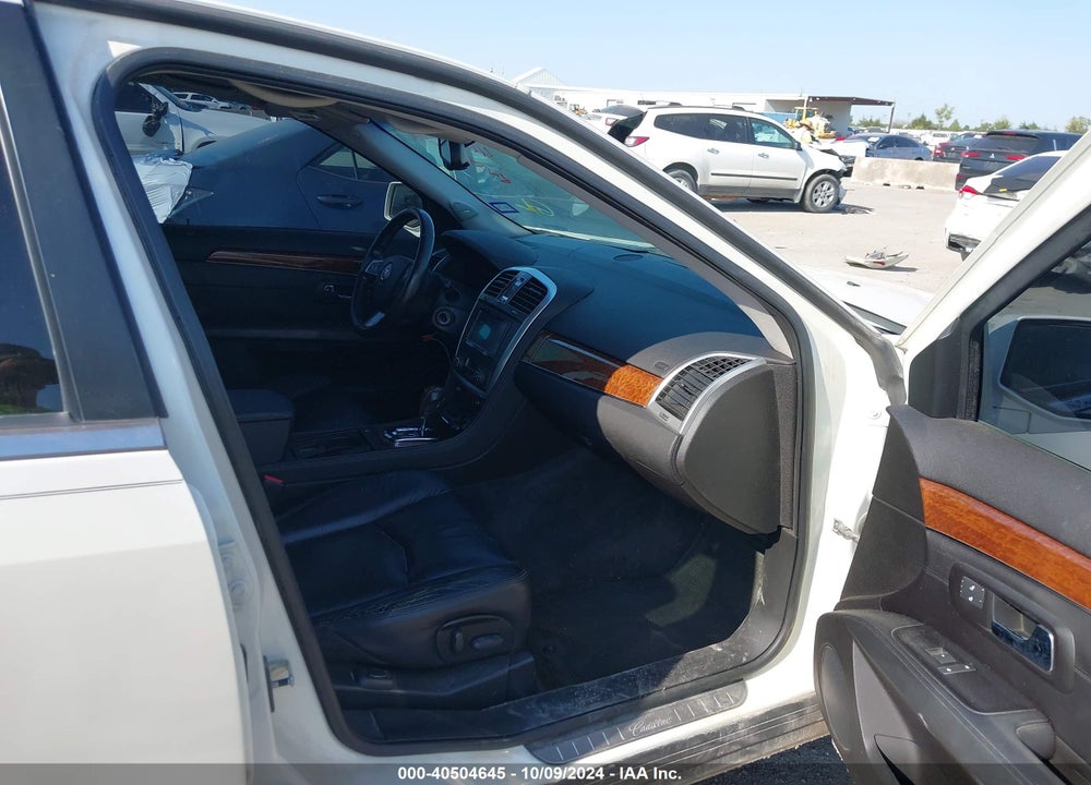 2008 CADILLAC SRX V8 VIN: 1GYEE63A480117746