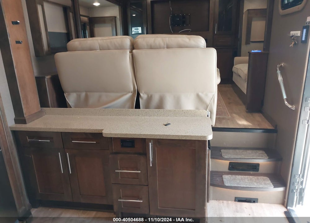 2018 VANLEIGH VILANO TRAVEL TRAILER VIN: 7HHFC4029JV006503