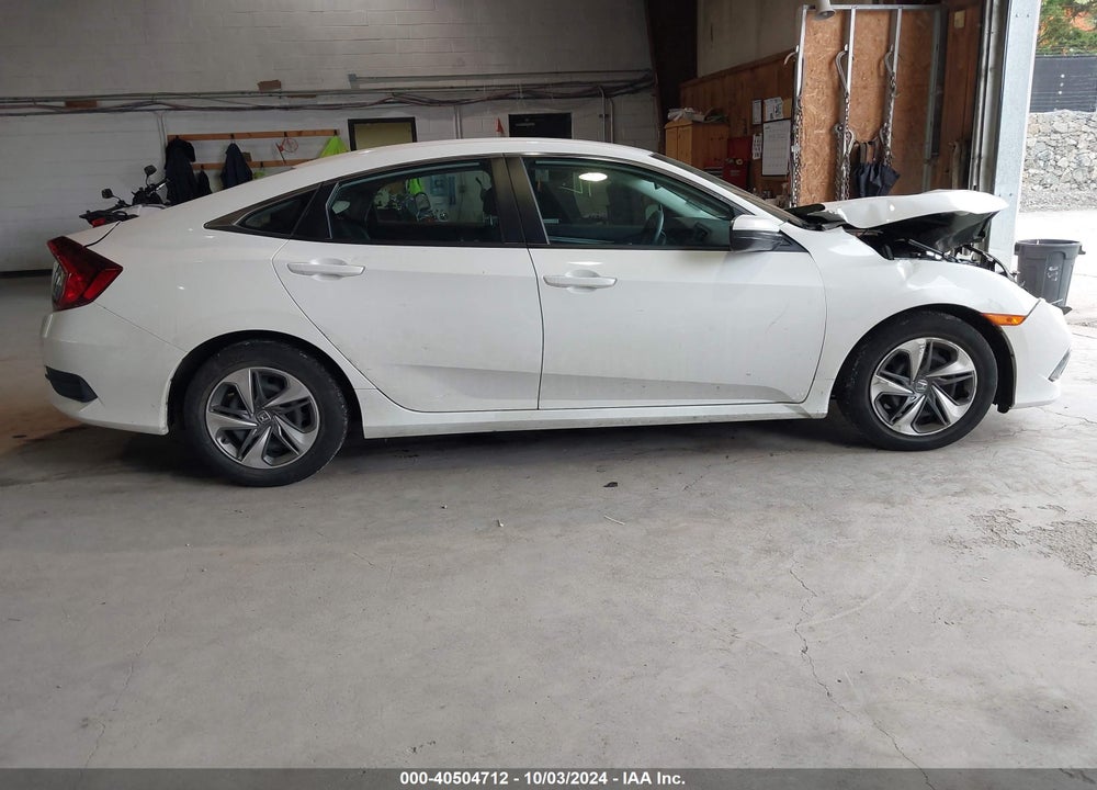 2019 HONDA CIVIC LX VIN: 2HGFC2F63KH517172