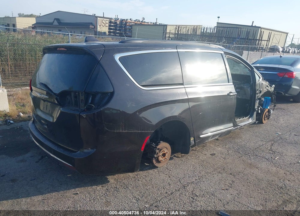 2017 CHRYSLER PACIFICA TOURING L VIN: 2C4RC1BG8HR665289