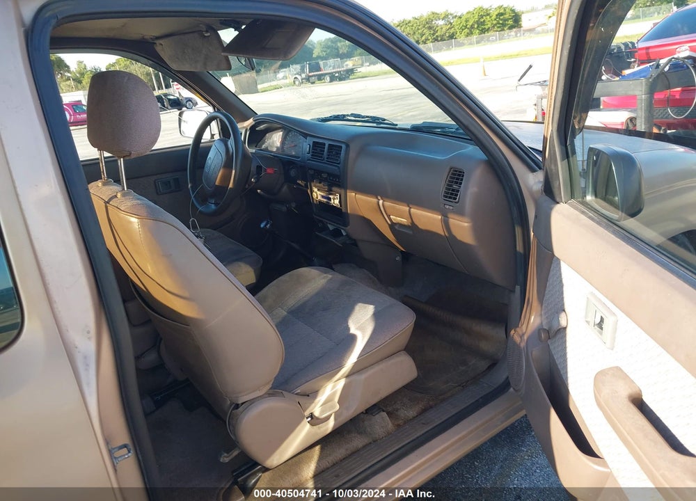 1997 TOYOTA TACOMA VIN: 4TAVL52N8VZ300015