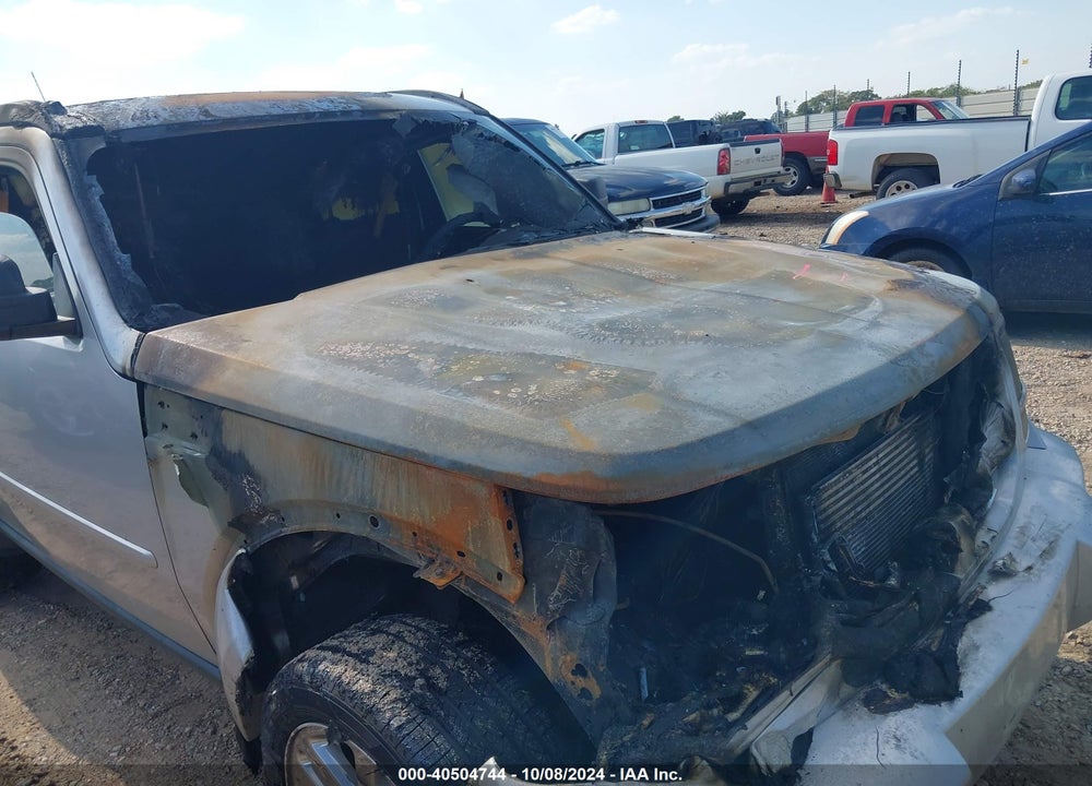 2011 DODGE NITRO HEAT VIN: 1D4PT4GK7BW563750