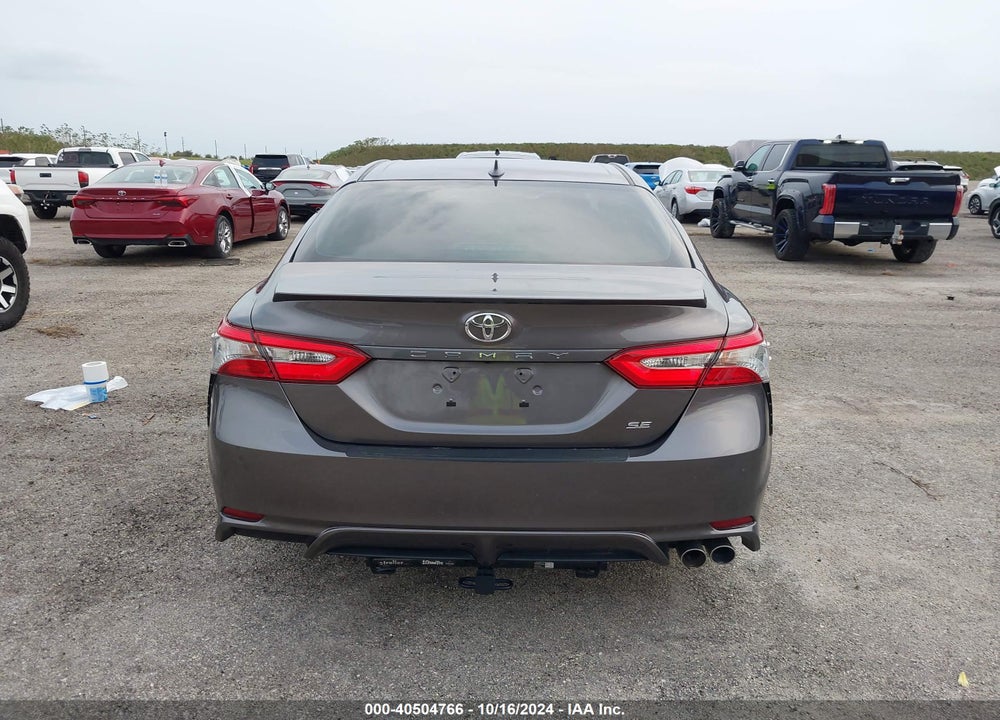2019 TOYOTA CAMRY SE VIN: 4T1B11HK2KU182048