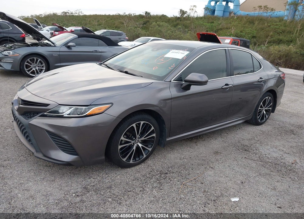 2019 TOYOTA CAMRY SE VIN: 4T1B11HK2KU182048