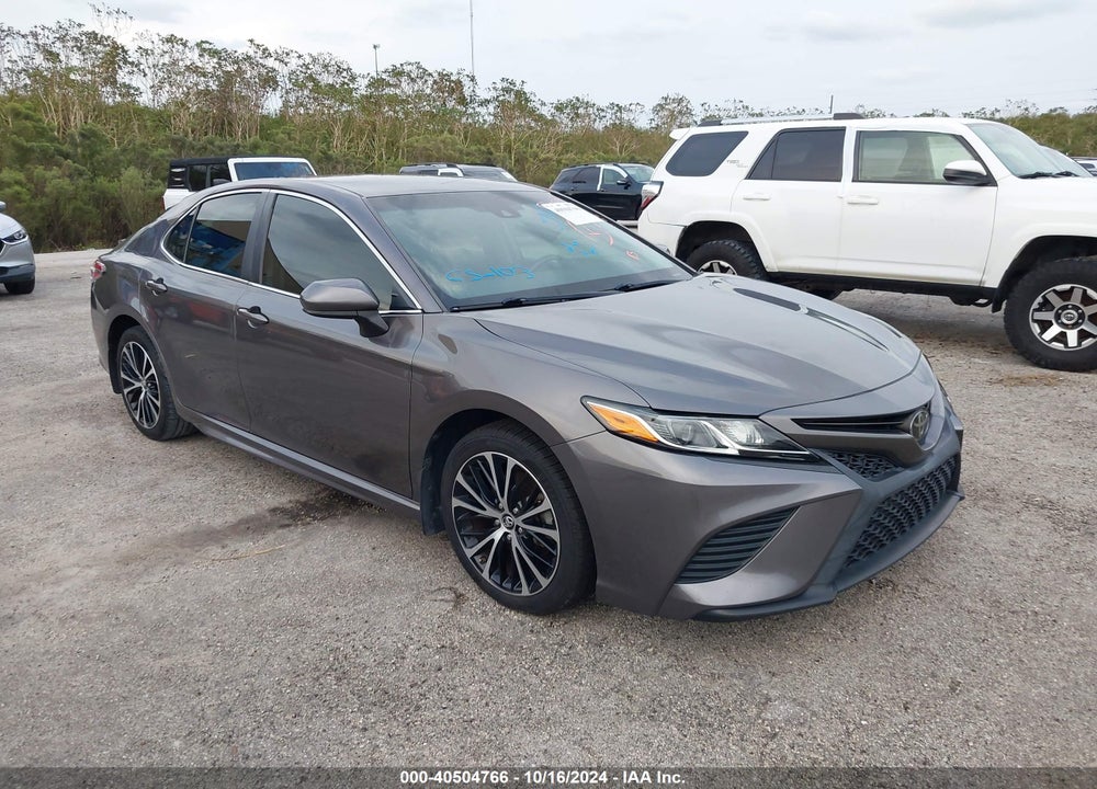 2019 TOYOTA CAMRY SE VIN: 4T1B11HK2KU182048