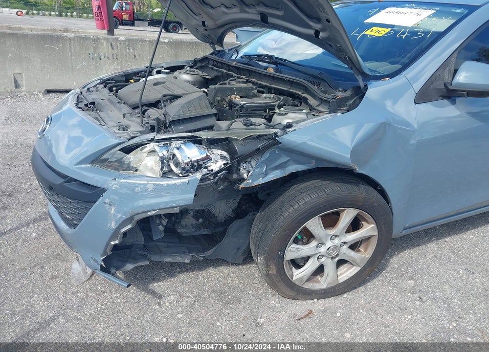 2011 MAZDA 3 I TOURING VIN: JM1BL1VF8B1901018