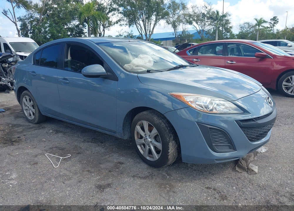 2011 MAZDA 3 I TOURING VIN: JM1BL1VF8B1901018