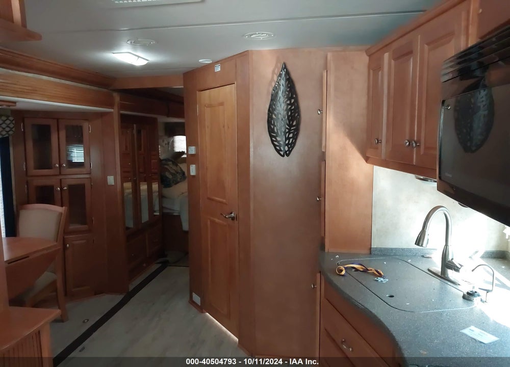 2008 GULFSTREAM CRESCENDO CUSTOM VIN: 5B4NR97A174700715