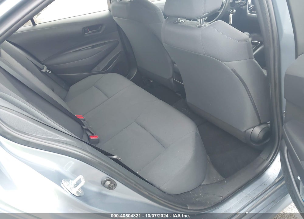 2022 TOYOTA COROLLA LE VIN: JTDEPMAE8NJ229000