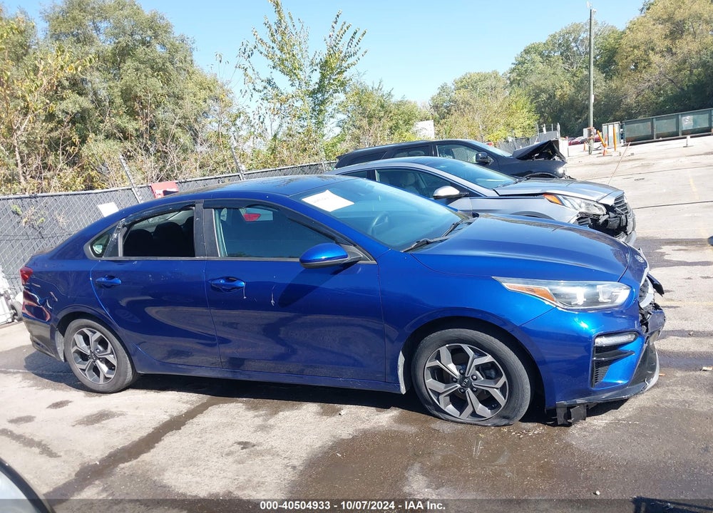 2019 KIA FORTE LXS VIN: 3KPF24AD1KE031782