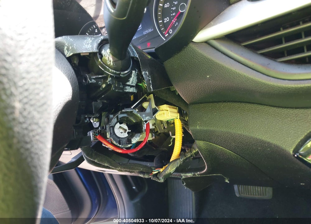 2019 KIA FORTE LXS VIN: 3KPF24AD1KE031782