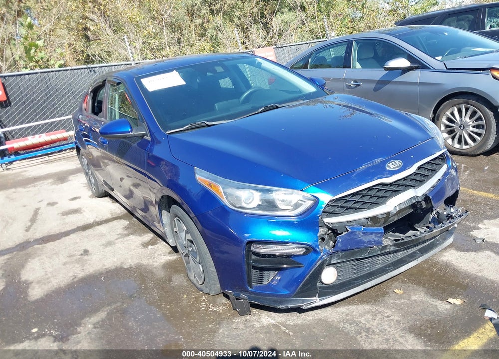 2019 KIA FORTE LXS VIN: 3KPF24AD1KE031782