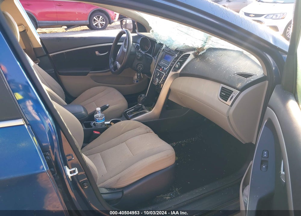 2016 HYUNDAI ELANTRA GT VIN: KMHD35LH8GU317630
