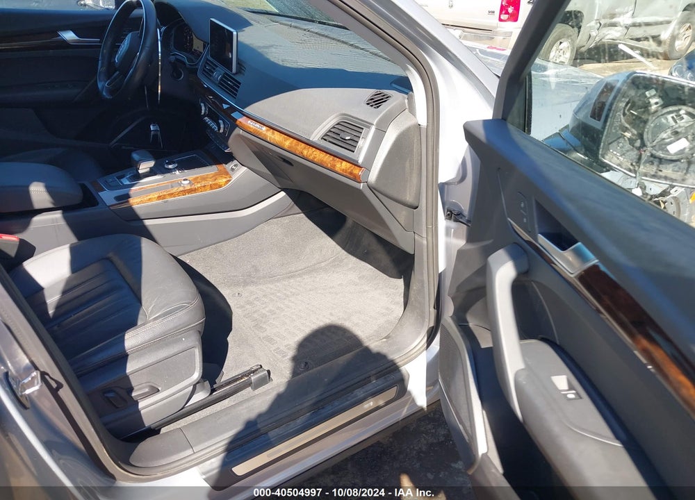 2018 AUDI Q5 VIN: WA1BNAFY0J2135055