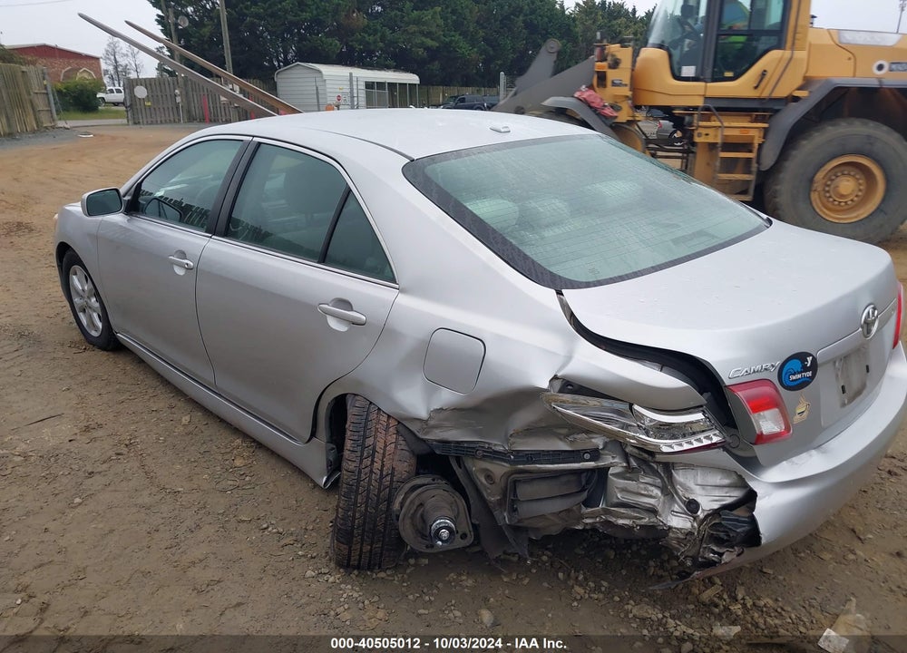 2011 TOYOTA CAMRY LE VIN: 4T1BF3EK2BU150072