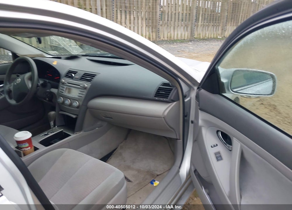 2011 TOYOTA CAMRY LE VIN: 4T1BF3EK2BU150072