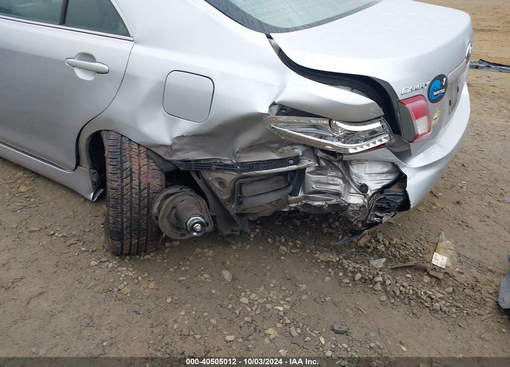 2011 TOYOTA CAMRY LE VIN: 4T1BF3EK2BU150072