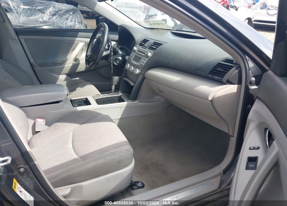 2011 TOYOTA CAMRY SE VIN: 4T1BF3EK9BU774001