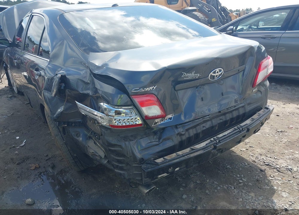 2011 TOYOTA CAMRY SE VIN: 4T1BF3EK9BU774001