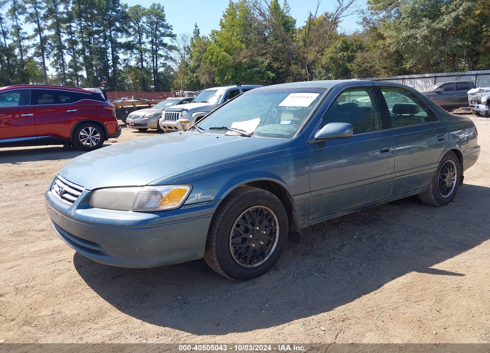 2000 TOYOTA CAMRY LE VIN: JT2BG22K6Y0433017