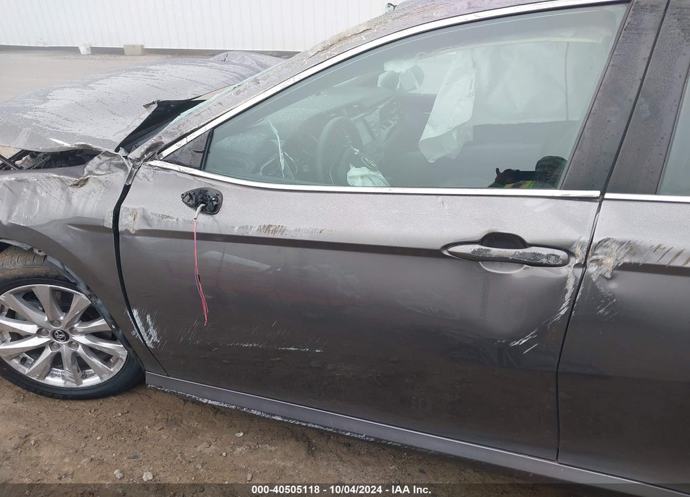 2020 TOYOTA CAMRY LE VIN: 4T1C11AK4LU890026