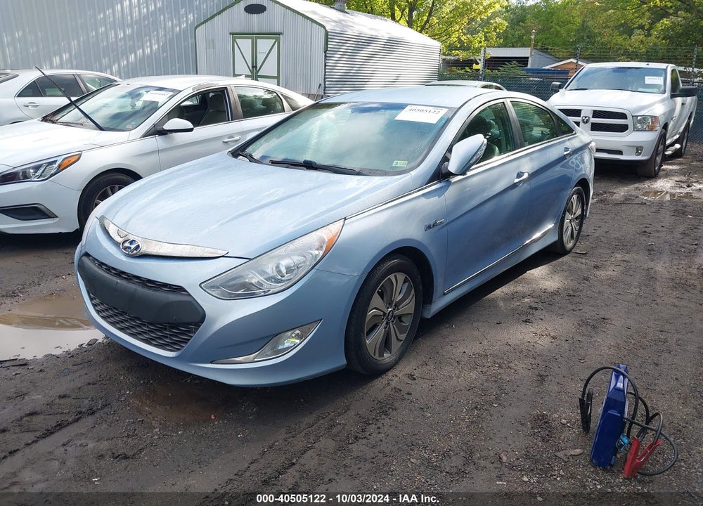 2015 HYUNDAI SONATA HYBRID LIMITED VIN: KMHEC4A46FA119854