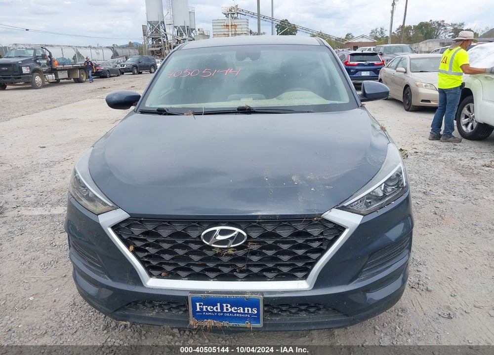 2019 HYUNDAI TUCSON SE VIN: KM8J2CA47KU981565